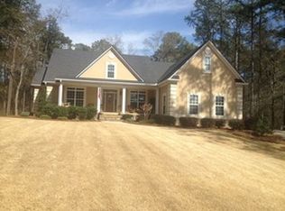 221 Westchester Dr, Griffin, GA 30223