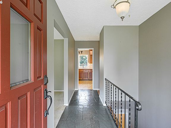 4th image of 18735 NW Idanha St
