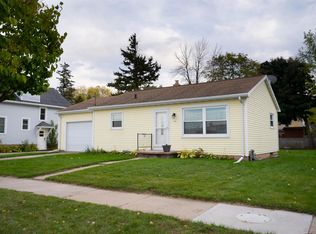 1517 W Rogers Ave, Appleton, WI 54914