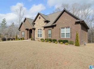 112 Highland Ridge Dr, Chelsea, AL 35043