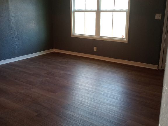 5th image of 2740 Van Brunt Blvd