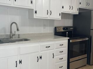 27 Scenic Dr #L, Worcester, MA 01602