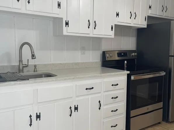 (undisclosed Address), Worcester, MA 01602