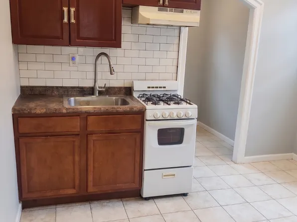 403 E Rockland St, Philadelphia, PA