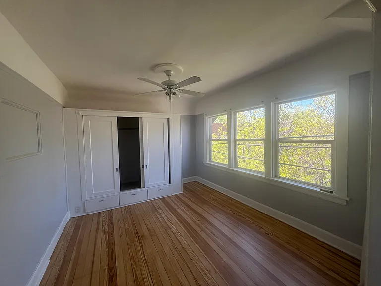 760 E 11th Ave #4 — Photo 6