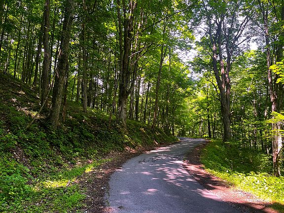 3rd image of Leonard Long Rd