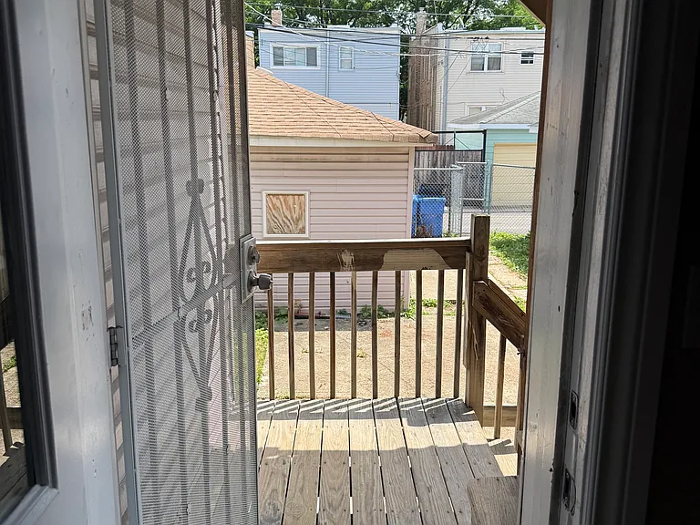 1811 N Linder Ave #1 — Photo 18
