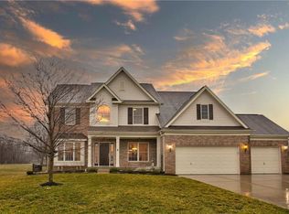3536 Mossy Rock Dr, Zionsville, IN 46077