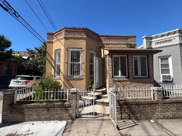 581 65th Street image 1 of 3