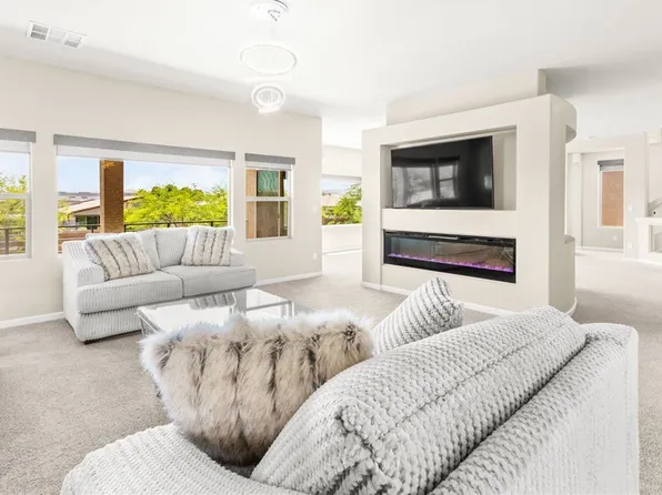 6257 Olde Lockford Ct, Las Vegas, NV 89139