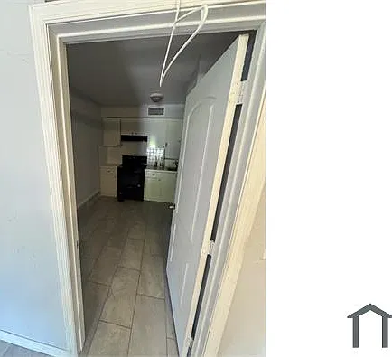 Studio, 350 sqft, $1,150 — Photo 1