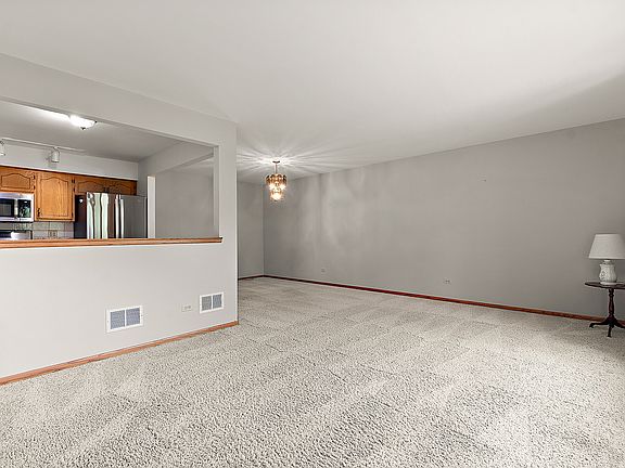 5th image of 18059 Florida Ct #118