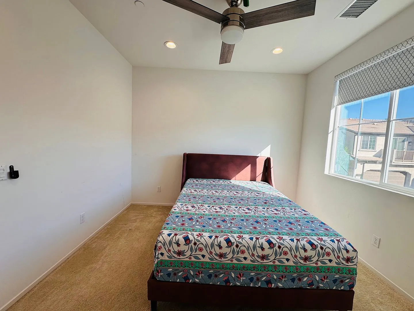 Beautiful Residential living in the heart of Temecula - Close to Everywhere — Photo 3