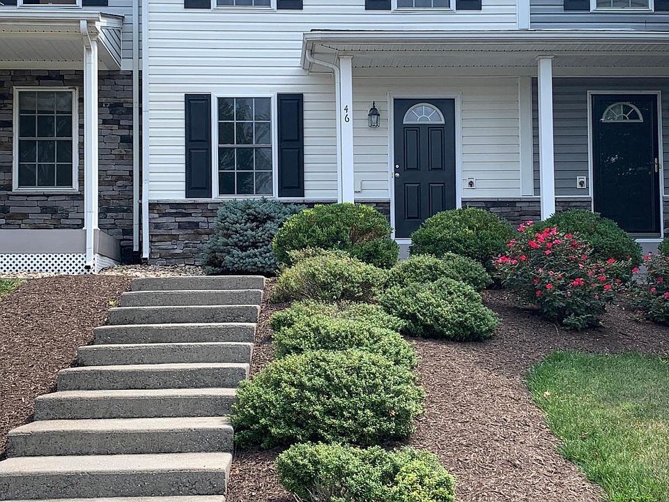 1st image of 46 Emerson Ln