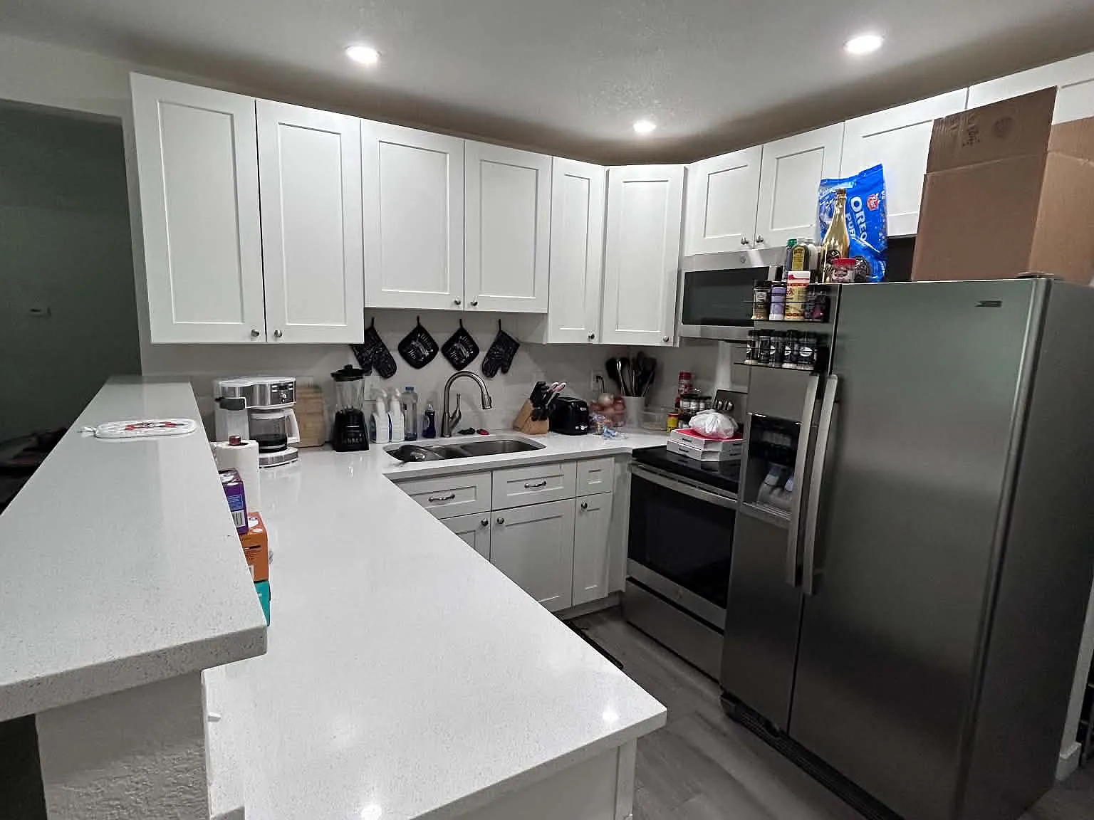 3 bed, 1176 sqft, $2,600 — Photo 4