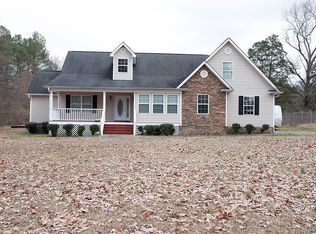 412 Proctor Rd, Rossville, GA 30741
