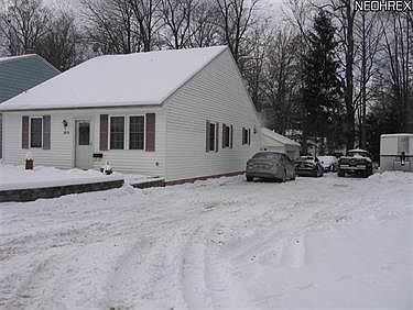1st image of 5876 Suwanee Dr