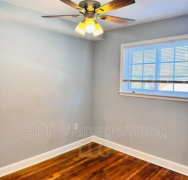 8805 Plymouth St #5 — Photo 25