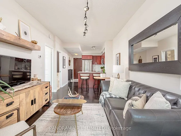 1359 Rathburn Rd E #210 — Photo 2
