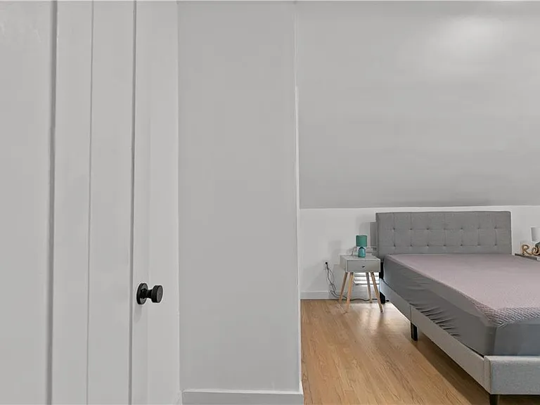 13 Sherman St #3 — Photo 11