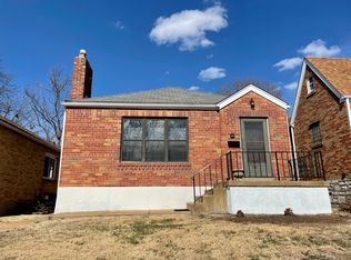 5445 Pernod Ave, Saint Louis, MO 63139