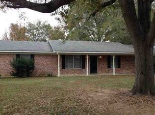 1004 Blueridge Pkwy, Longview, TX 75605