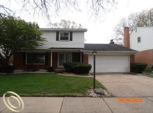 33015 Perth St, Livonia, MI 48154