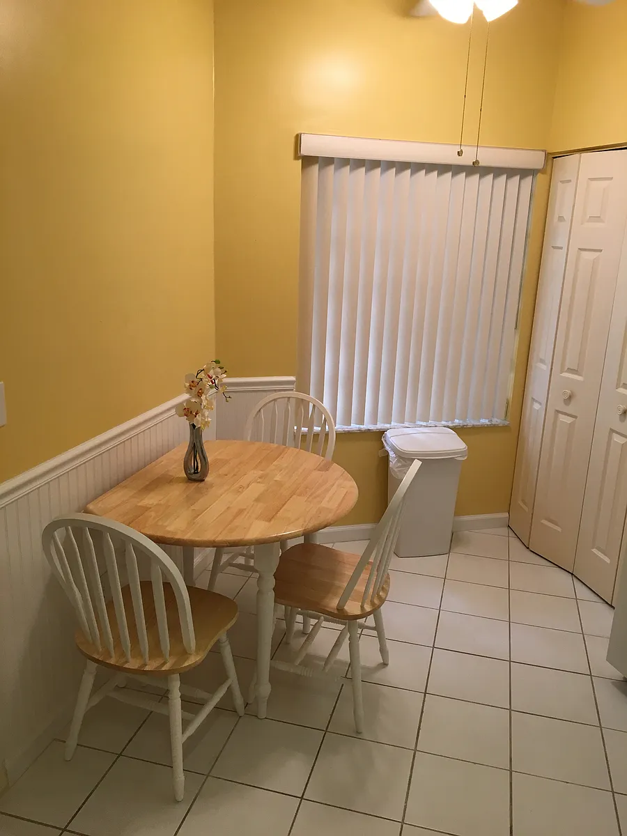 Photo 2 of 14 - 992 Woodshire Ln #D104 - Naples, FL Building Photo - 992 Woodshire Ln #D104