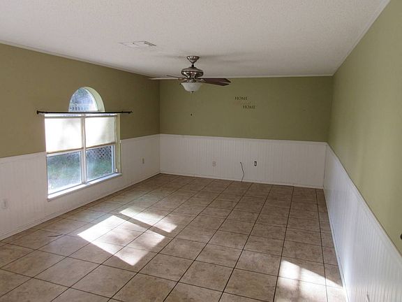 5th image of 7891 N Galena Ave