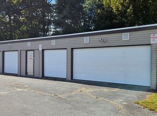 33 Higgins St, Fall River, MA 02724
