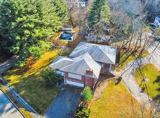 376 Dudley Rd, Newton, MA 02459