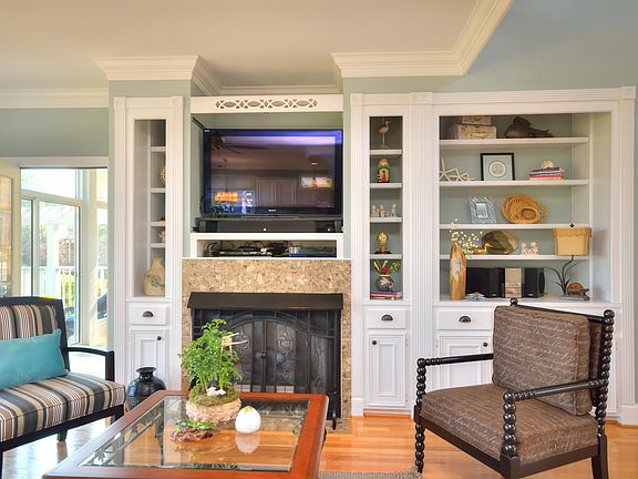 5th image of 4162 Shearwater Way SE