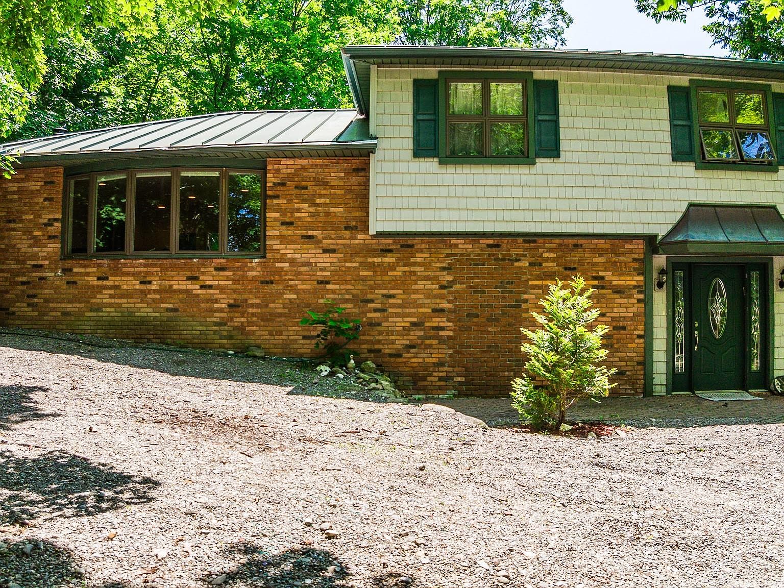 house on the hill 80サイズ 32 Overhill Road, Yorktown Heights, NY 10598 | Zillow