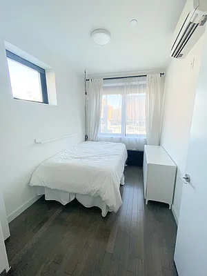 Rented by Metropolitan Property Group | media 4