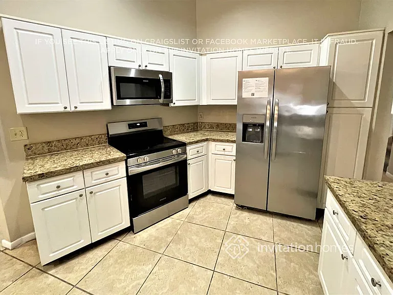5215 NW 51st Ct — Photo 8