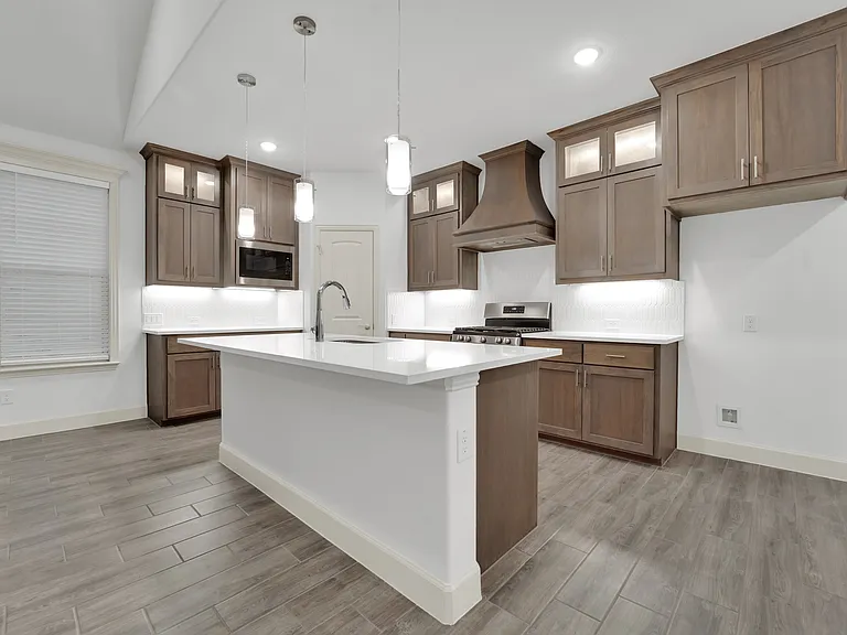 117 Community Dr — Photo 4