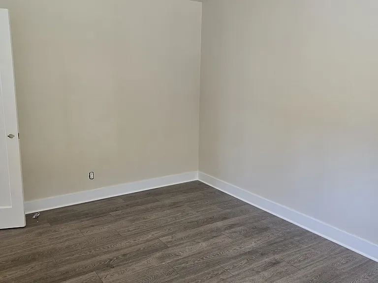 934 Juanita Dr — Photo 16