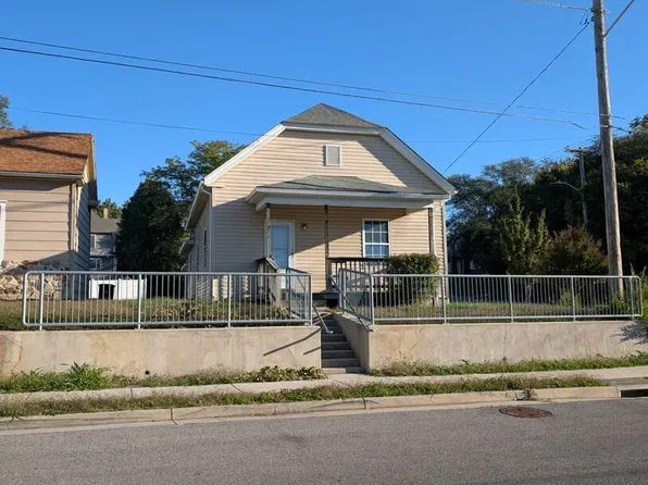 1001 Hanover Ave, Roanoke, VA 24017