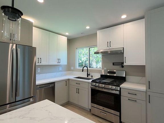 5th image of 17807 Bromley Ct