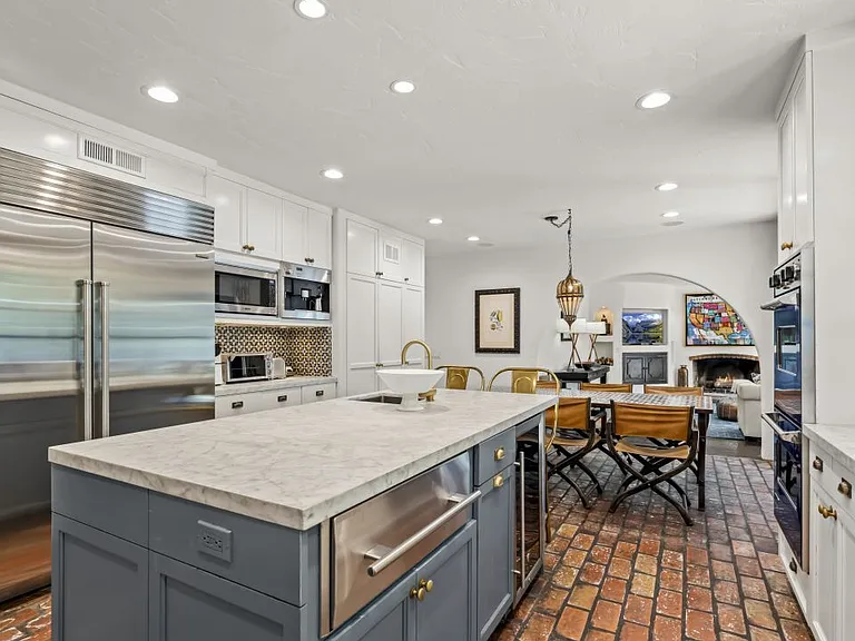 11662 Duque Dr — Photo 17