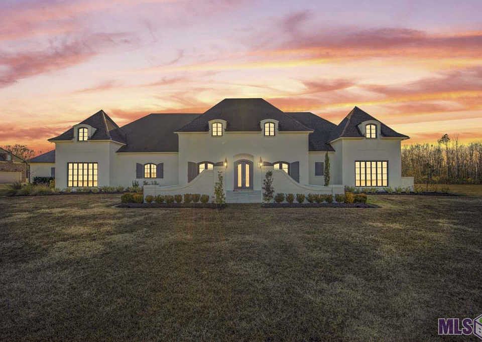 1st image of 10186 Poppy Hills Ln
