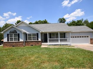 8355 Summit Hill Ct, Ooltewah, TN 37363