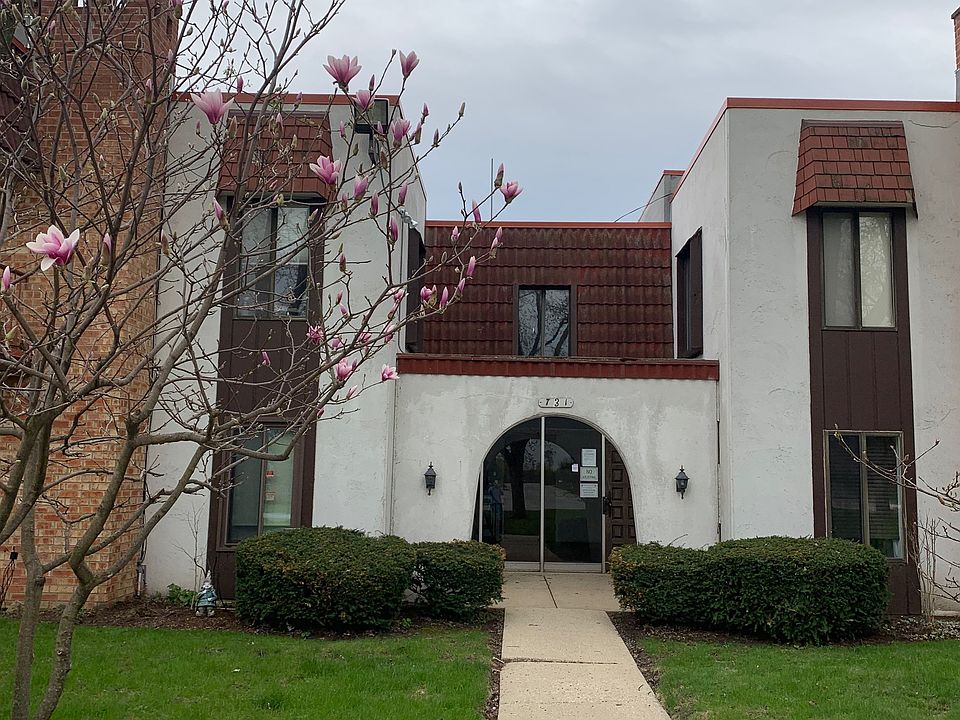 1st image of 731 E Fullerton Ave #1-208