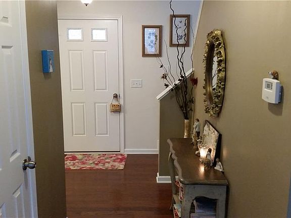 3rd image of 536 Old Cypress Dr