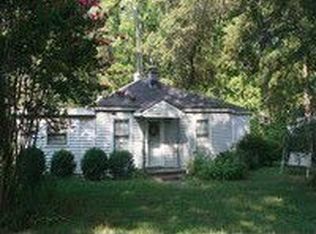 14140 Elm St, Chester, VA 23831