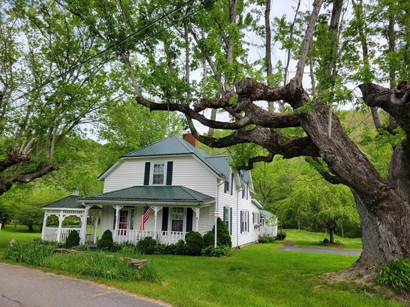 333 Water St, Sugar Grove, VA 24375