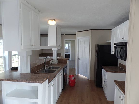4th image of 22 Union St Lot 22