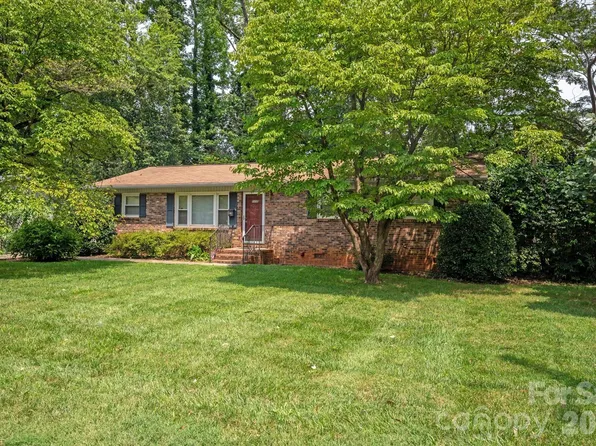 1115 Clawson Ct, Charlotte, NC 28209