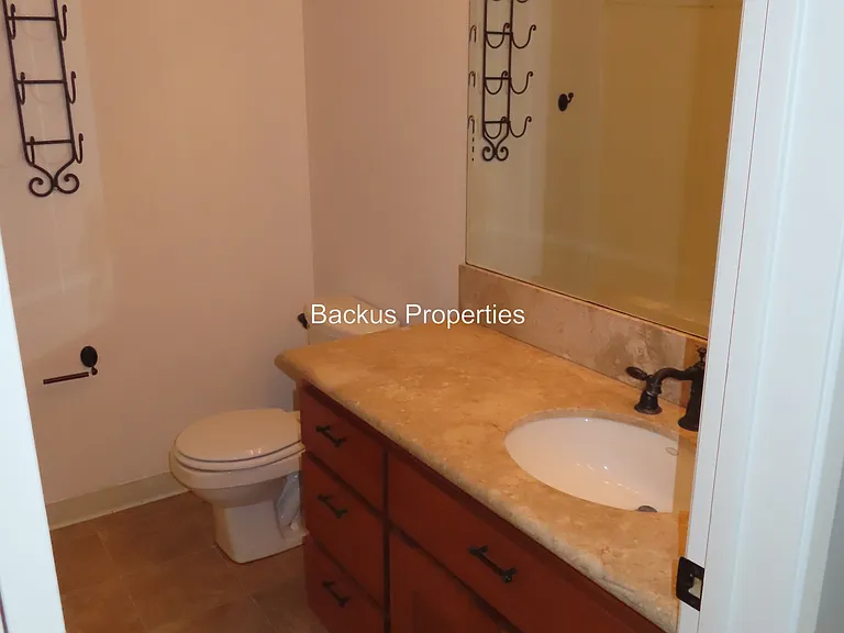 530 Pheasant Ridge Rd — Photo 10