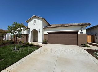5210 Peace Lily Ln, Roseville, CA 95747